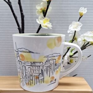🛍2/$15🛍 #ABZ Starbucks Shanghai Cityscape White and Yellow Mug